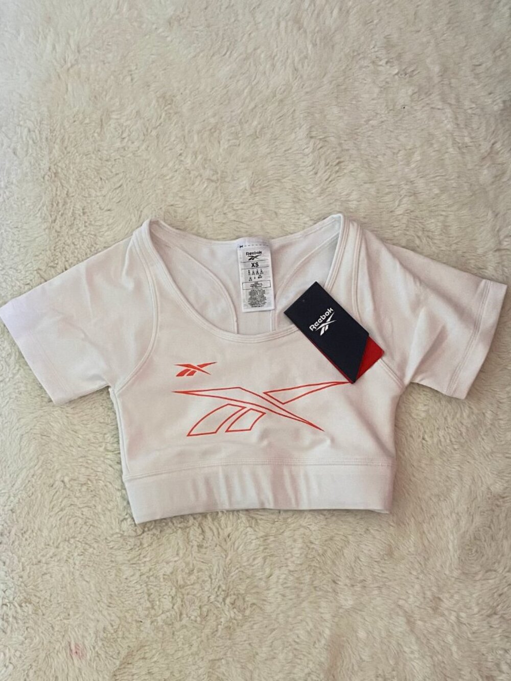 Reebok White Seamless Short Sleeve Crop Top Workout Bra XS NWT